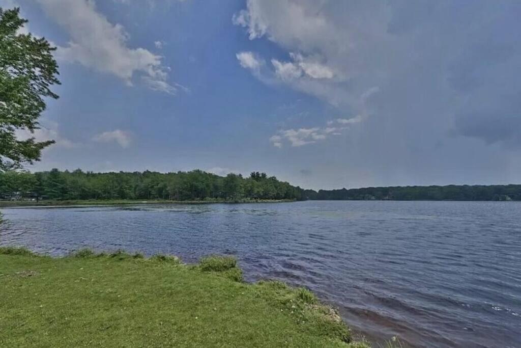 Hideaway - Lakehouse/Spa/Dock/ Pocono Summit Exterior foto
